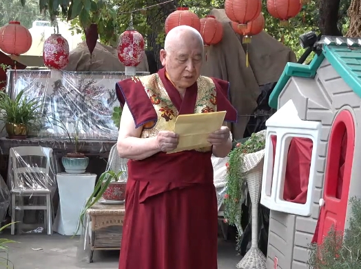 開初教尊：祝福我恩師南無第三世多杰羌佛佛壽永恆
