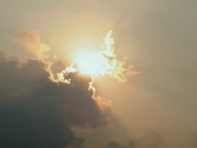 活佛闭关出定 二十二天米水未沾