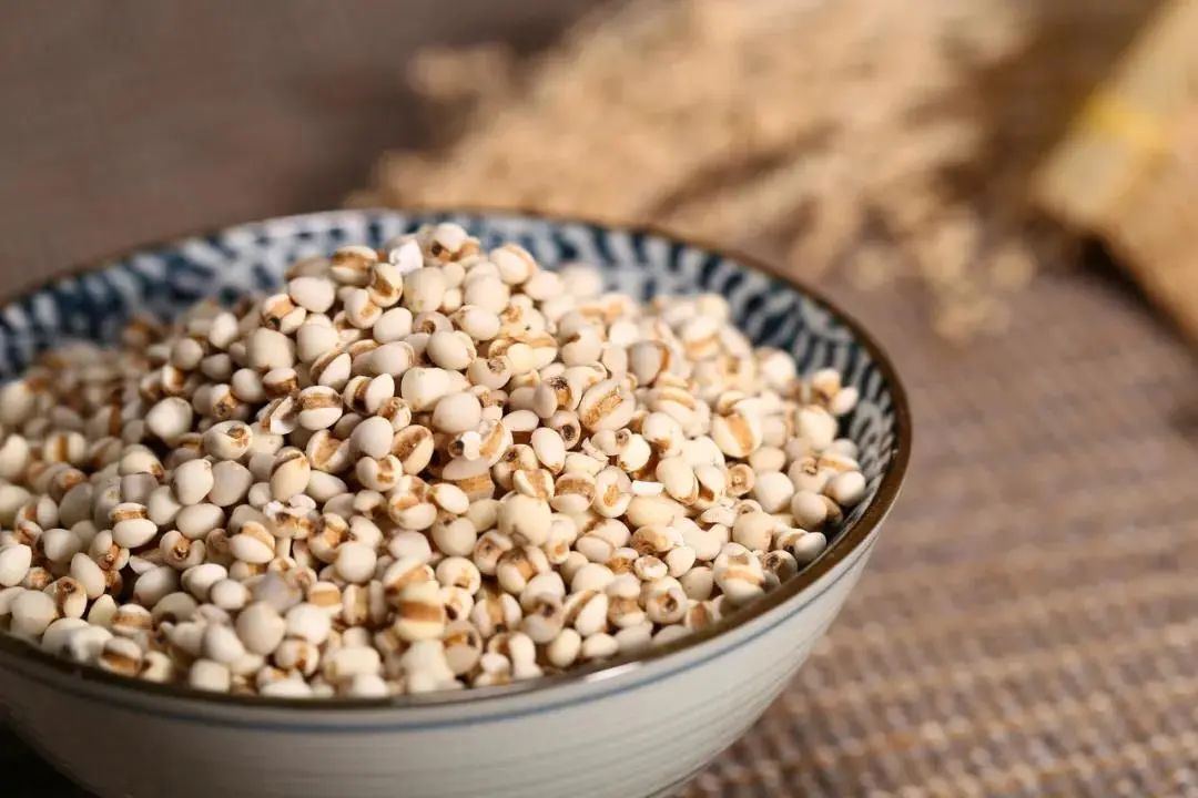 春天祛湿用薏米,加一物,功效更強大!