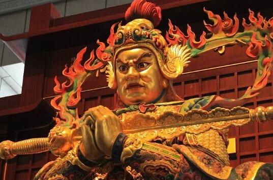 不是上不上网护法的概念,而是学佛能不能成就的问题