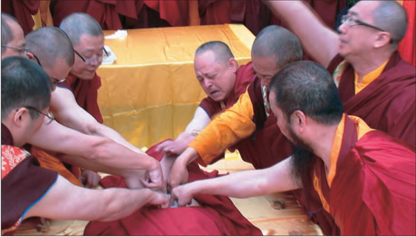 莫知仁波且修摊尸拙火定制炼“喀卓安得丸”-图片5