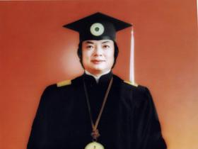 H.H.第三世多杰羌佛是世界唯一达到全方位最高成就之特级国际大师